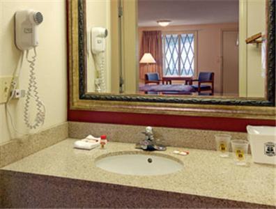 Mayfield Inn Clarion Restaurace fotografie
