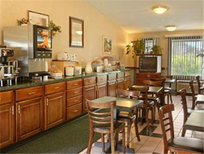 Mayfield Inn Clarion Restaurace fotografie